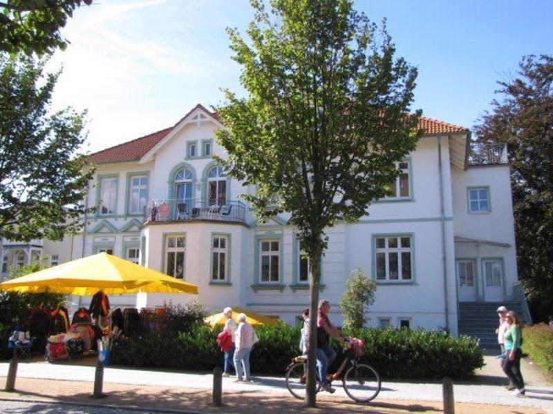 Appartementhaus Sanssouci Ostseebad Kühlungsborn Екстериор снимка
